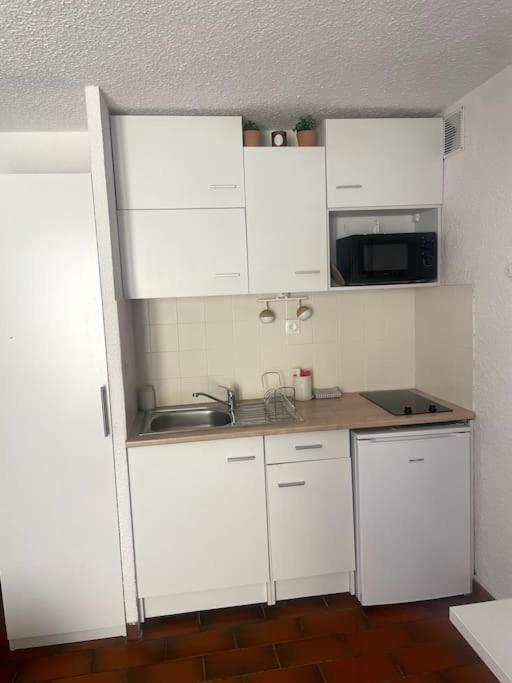 Appartement Au Coeur De Бандол Екстериор снимка